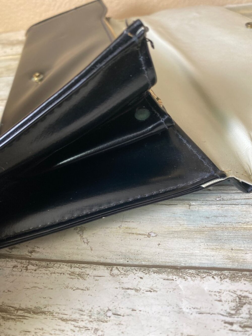Vintage MCM Aetna USA Black Patent Envelope Clutch Purse Royaltone Lined 15" - Picture 13 of 16